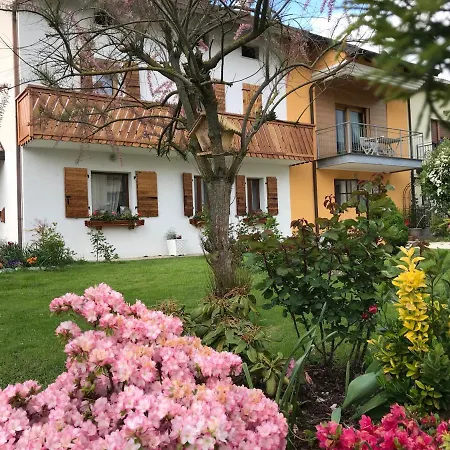 Διαμέρισμα A Due Passi Farra d'Alpago